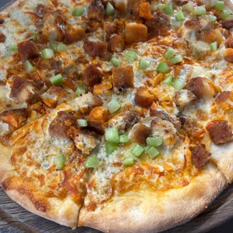 Buffalo Chicken Pizza Delight